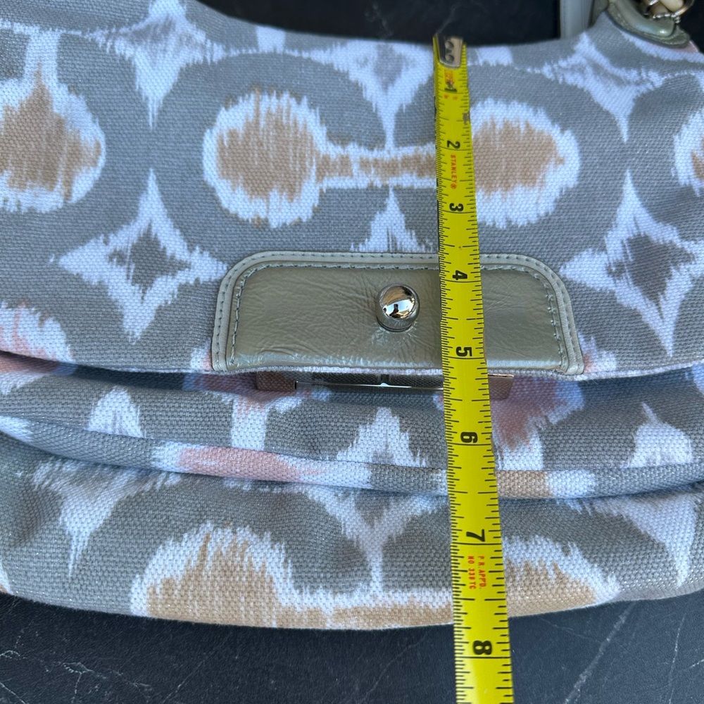 Authentic Coach Kristin Op Art Signature IKAT Sm Hippie Hobo Purse Bag 17083 - Picture 6 of 11